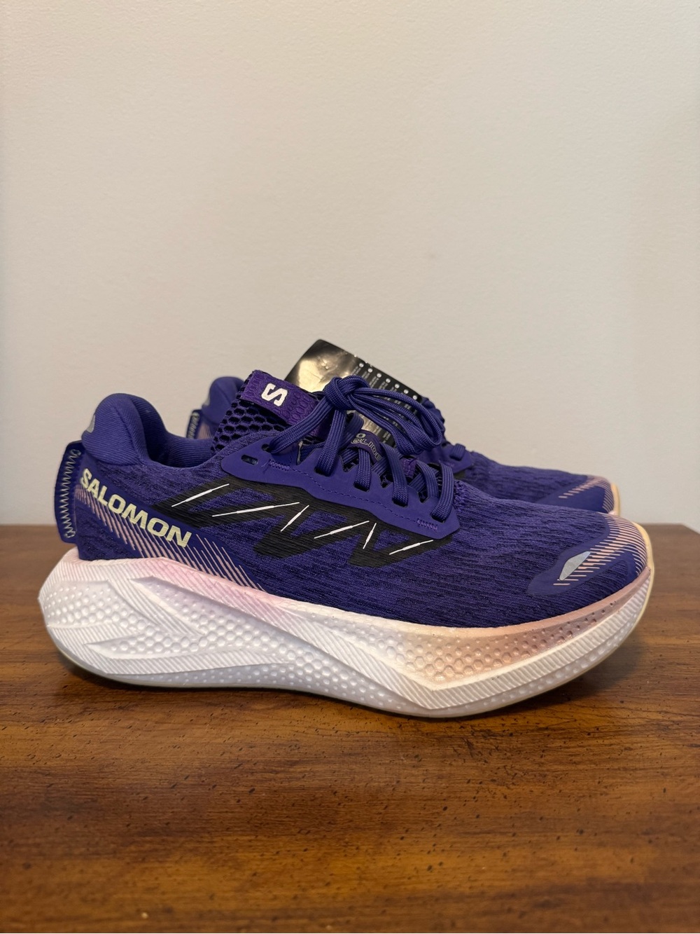 Salomon Womens Aero Glide 4